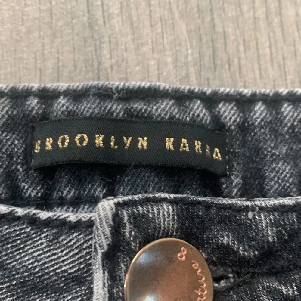 Brooklyn karma distressed denim skirt - Image 5