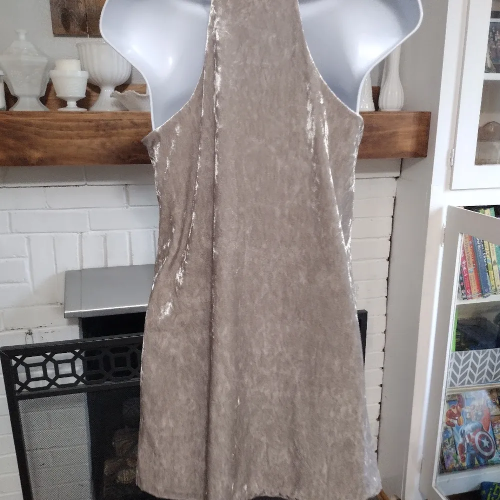 Love Ady Silver Crushed Velvet Mini Cocktail Dress Size Small - Image 3