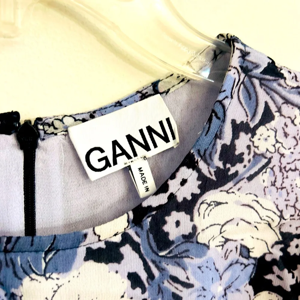 GANNI Elm Blue Floral Printed Ruffle Georgette Dress in Heather Size 4 Small - Image 8