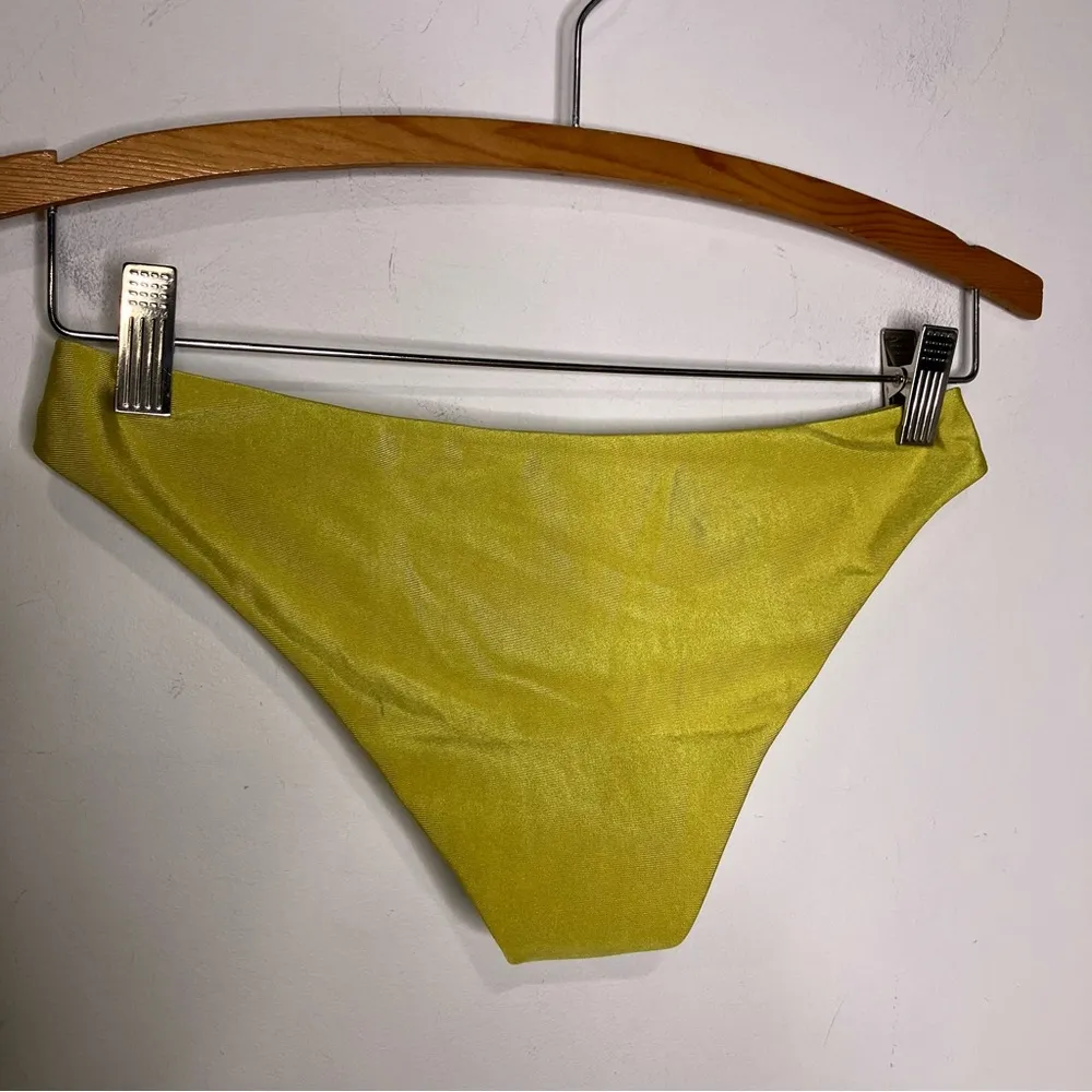 Lovers + friends bikini bottoms greenish yellow new‎ without tags women’s small - Image 4