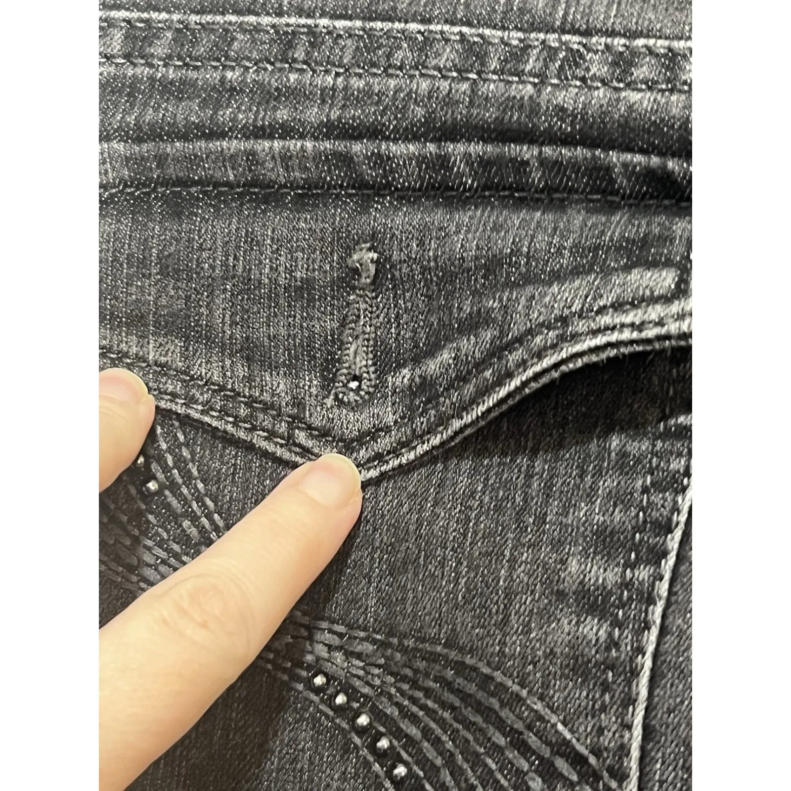 Gloria Vanderbilt Alana Bootcut Women's Black Distressed Denim Jeans Size 14 - Image 4