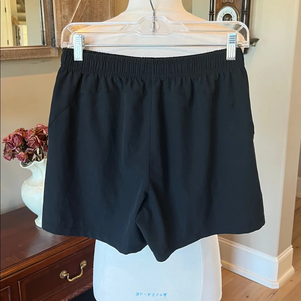 Athletic Shorts Black Comfy
Pockets - Image 4