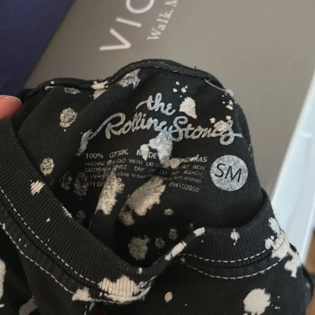 Splatter dye cut off Rolling Stones tee - Image 7