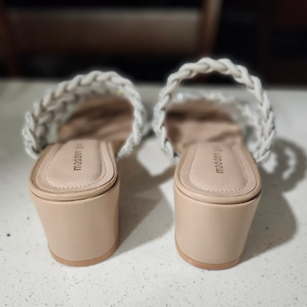 NWT Women's madden girl heel Sparkly White and Silver Sandals Size 8 - Image 3