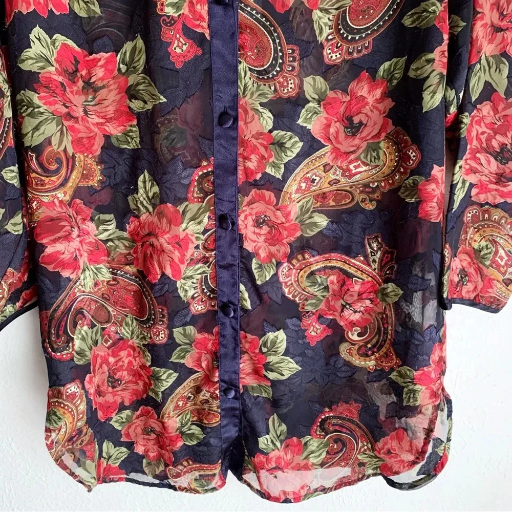 Victoria's Secret Vintage Gold Label Button Down Floral Nightshirt Small - Image 2