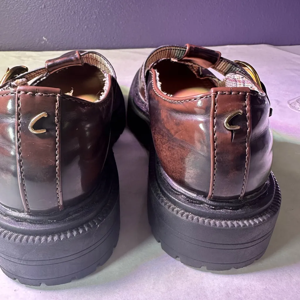 Sam Edelman Black Platform Shoes with Gold Buckle - Image 10