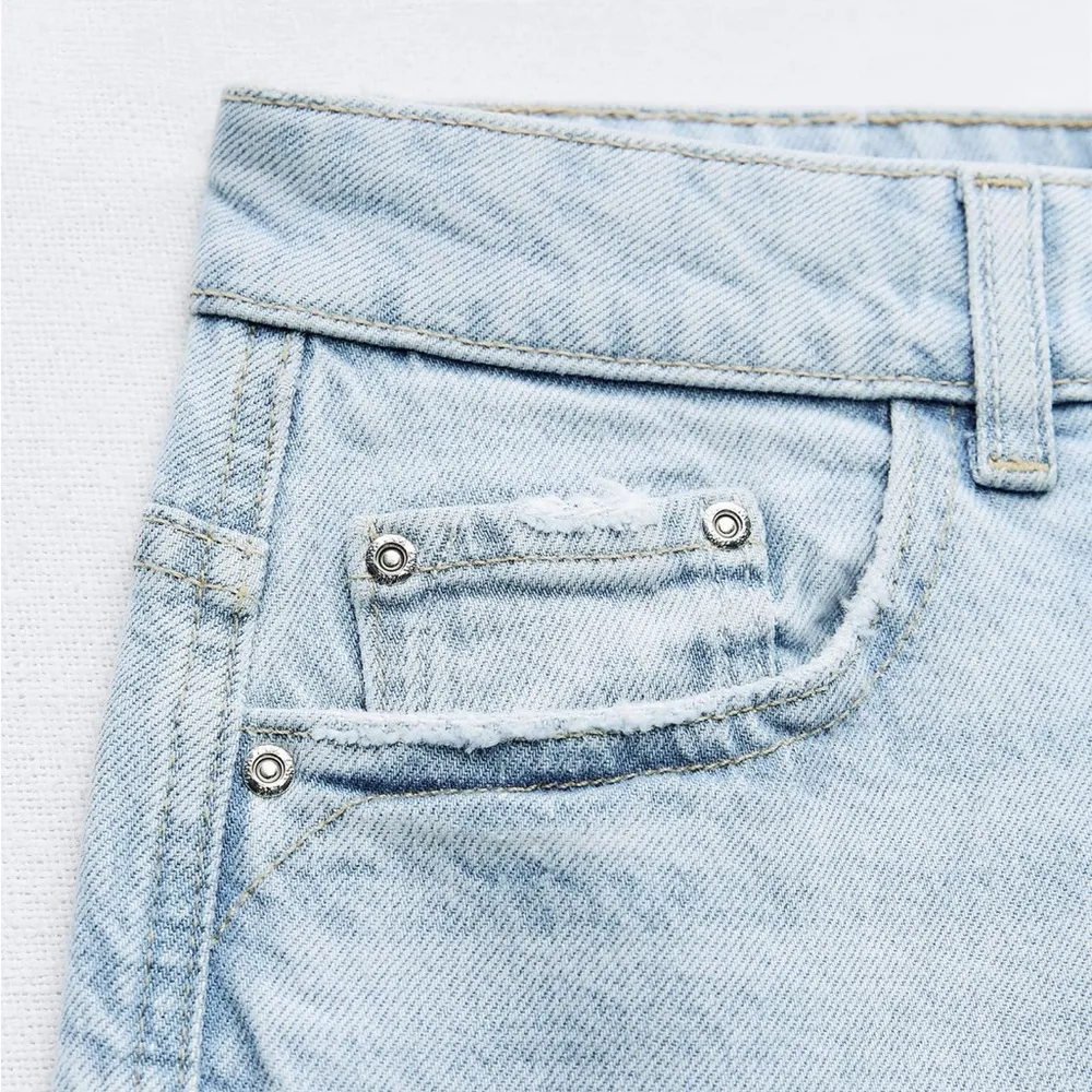 ZARA Mom Fit Jeans - Image 9