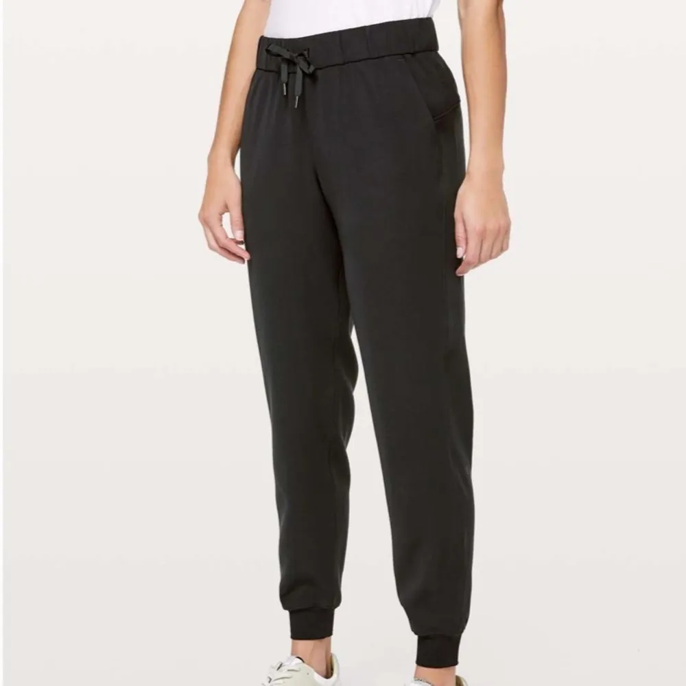 Lululemon On‎ The Fly Jogger Black 8 - Image 2