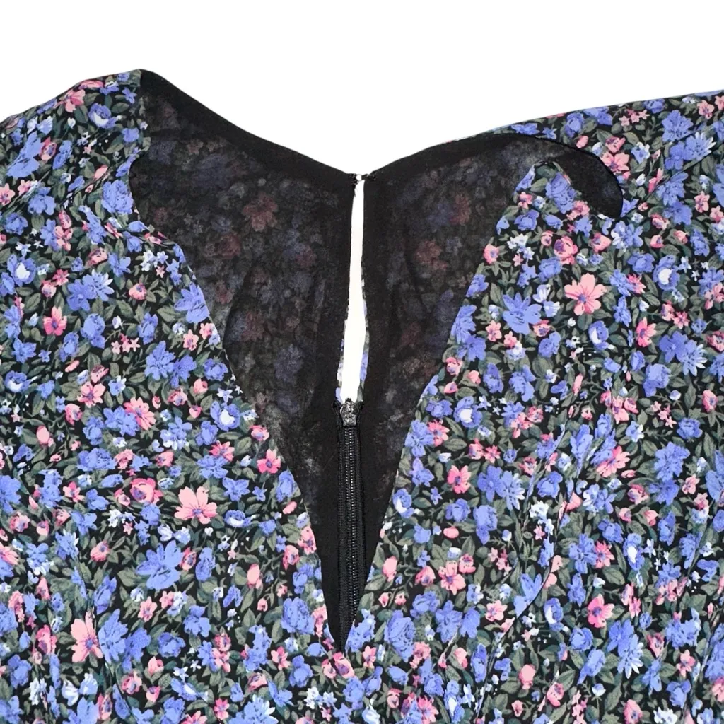 Astr The Label Shirred Floral Print V-Neck Mini Dress SMALL - Image 5