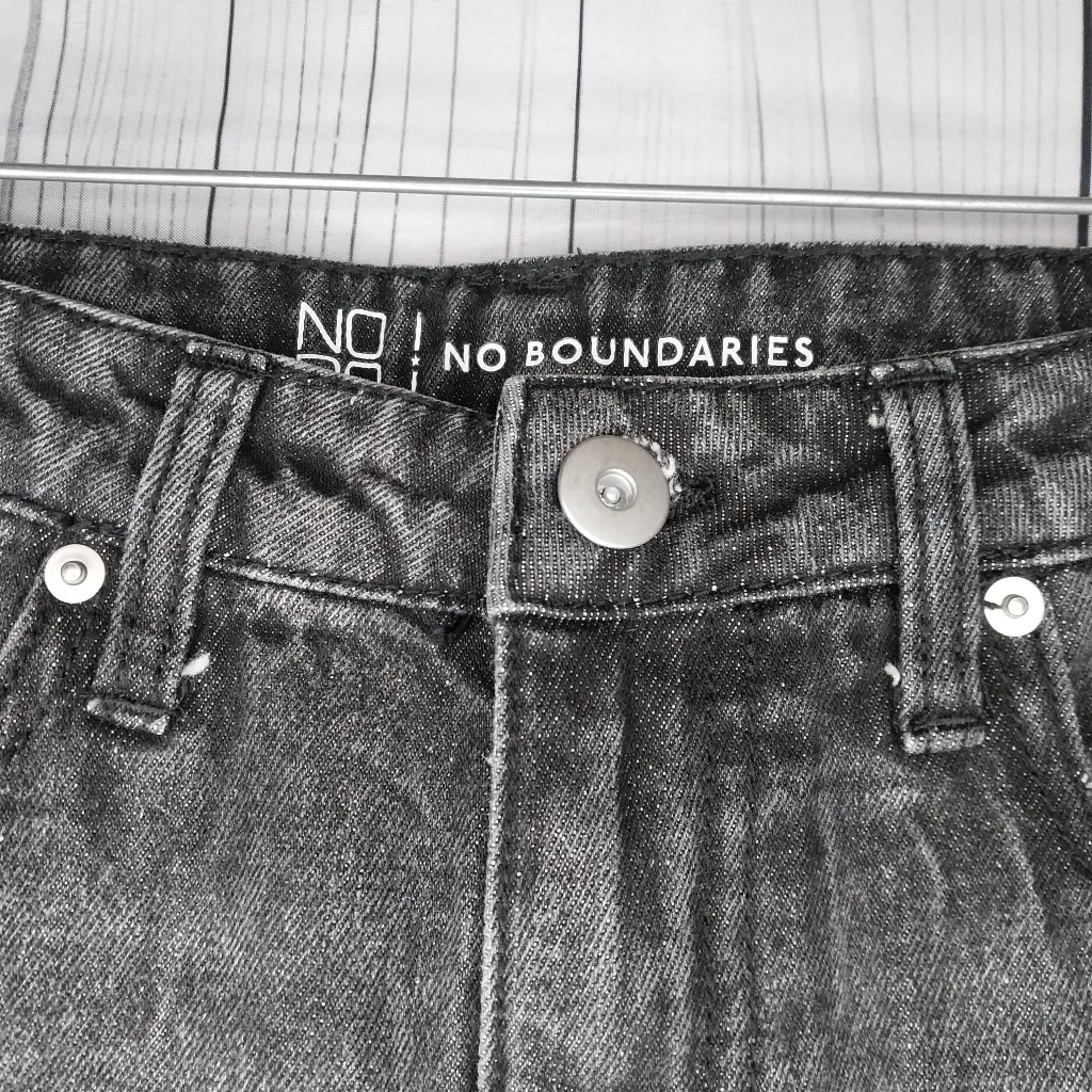 No Boundaries High Waisted Patchwork Faded Black Denim Juniors Jeans - Image 5