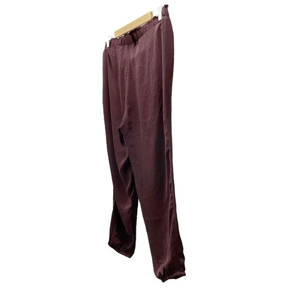 NWT A Pea In The Pod Underbelly Satin Jogger Pants Burgundy Size Large Maternity - Image 9