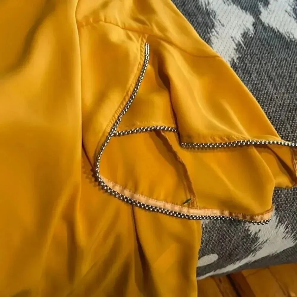 Marled Mustard Bedazzled Flare Sleeve Blouse L – Elegant Top with Rhinestone Orange Size L - Image 5