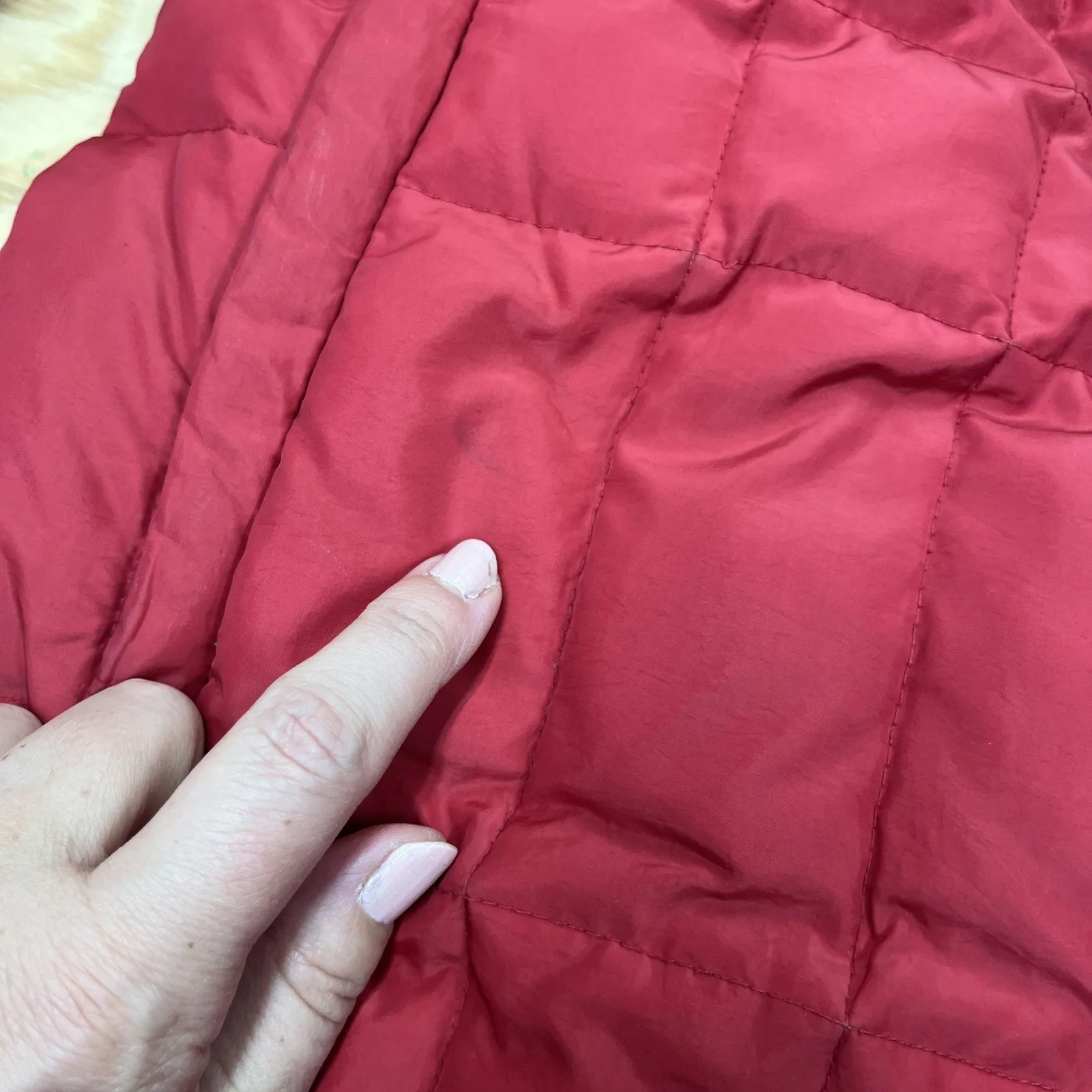 Calvin Klein Down Lined Puffer Jacket Hooded Women's Medium Red - Image 12