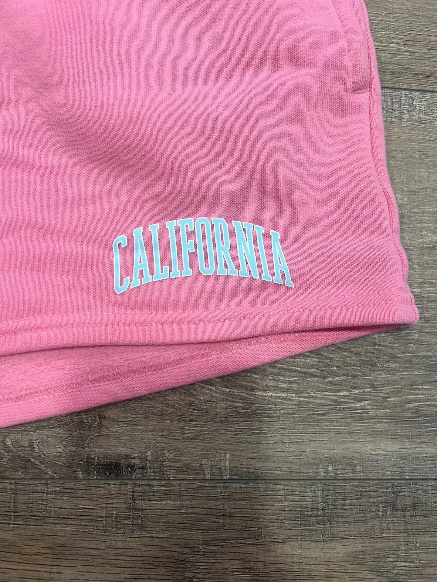 pink  sweat shorts - Image 2