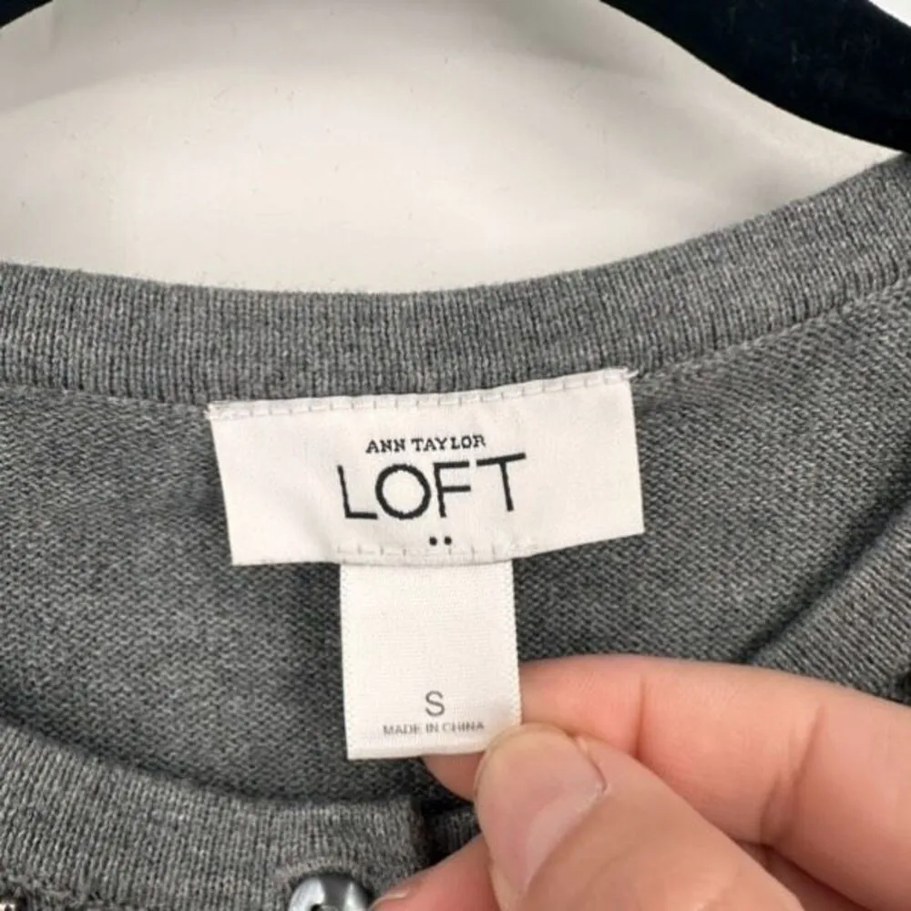 Loft Ann Taylor Women's Beaded‎ Studded Crew Neck Cardigan Sweater Gray Small - Image 2