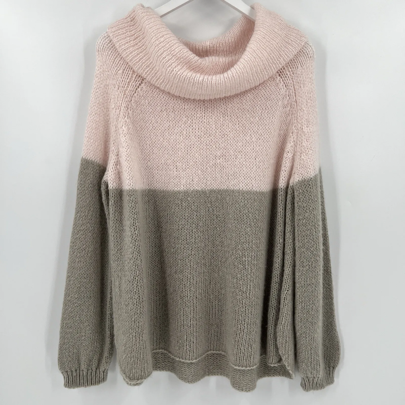 Wooden Ships Pink Gray‎ Colorblock Cowl Neck Wool Blend Sweater Women's Size M/L - Image 2