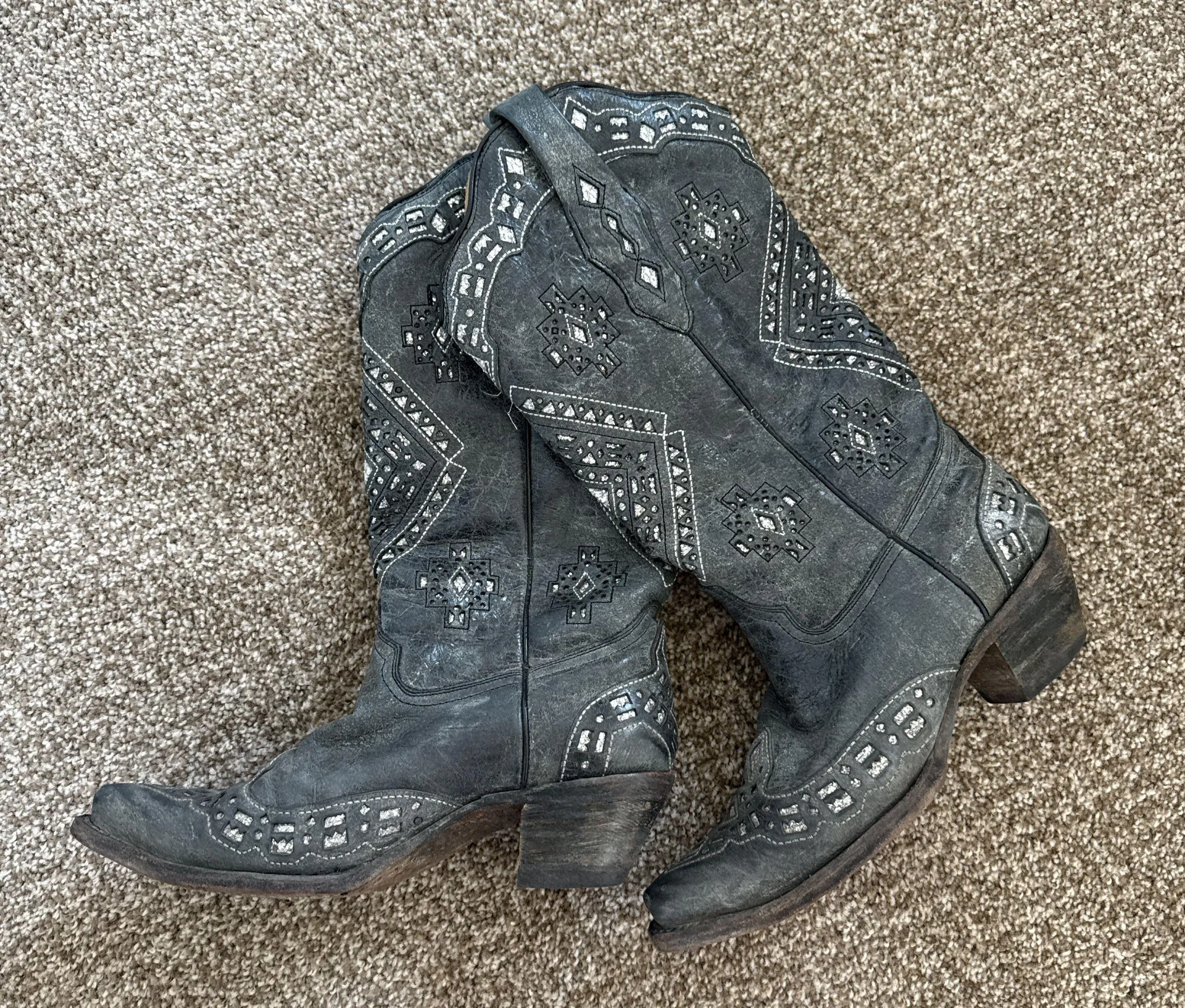 Gray Size 7 - Image 3