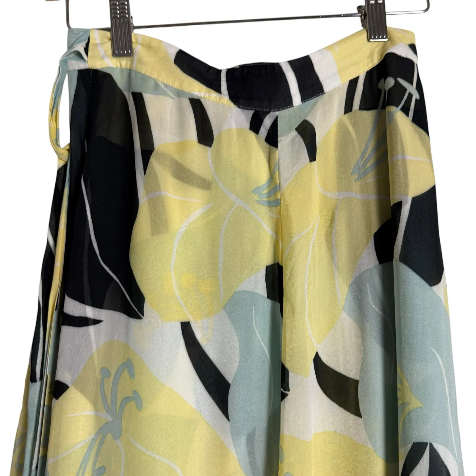 The Kooples Tropical Floral Print Viscose Ruffled Hi-Low Midi Wrap Skirt XXS - Image 11