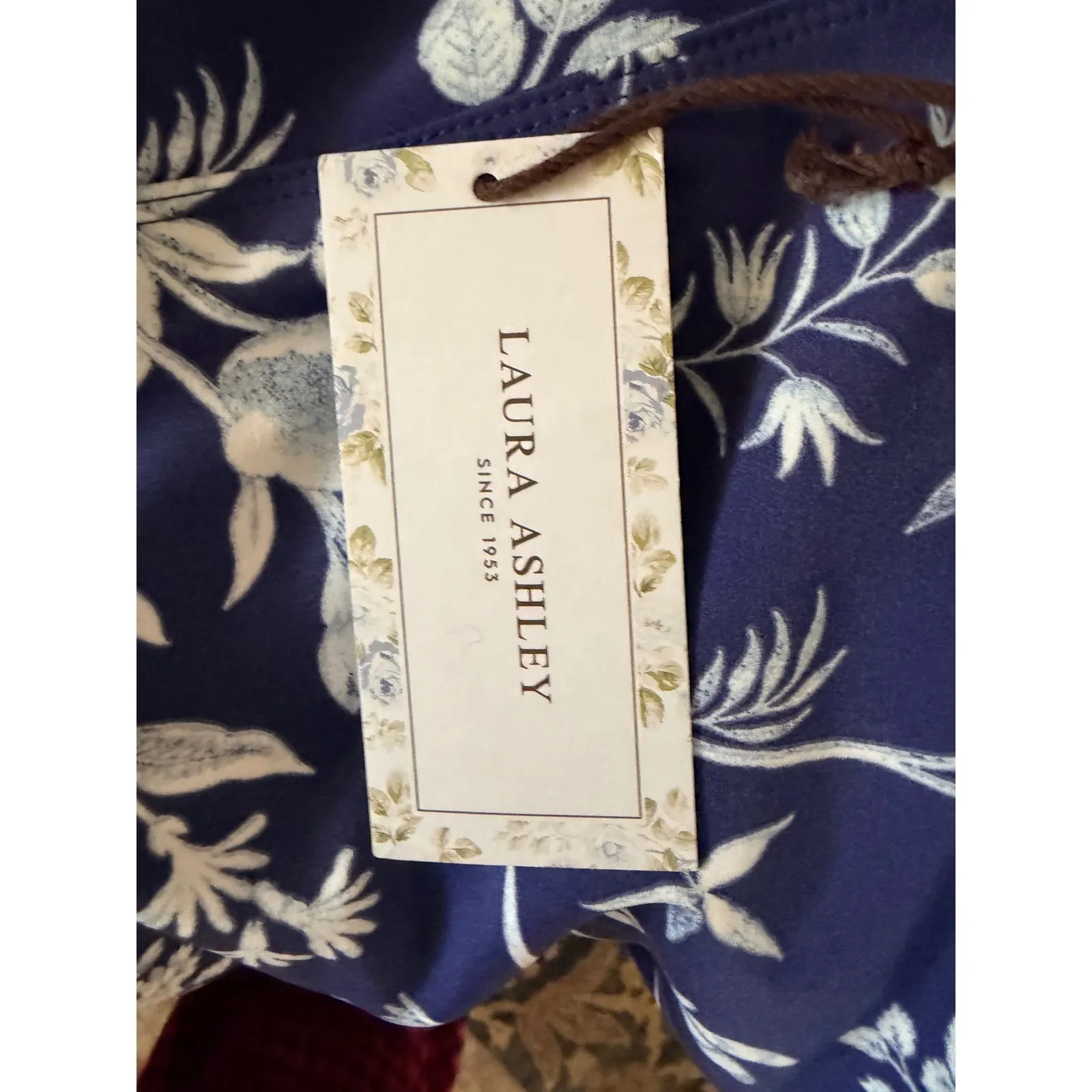 NWT Laura Ashley Golf Tennis Skort Skirt Floral Printed Navy UPF R4 SZ M - Image 2