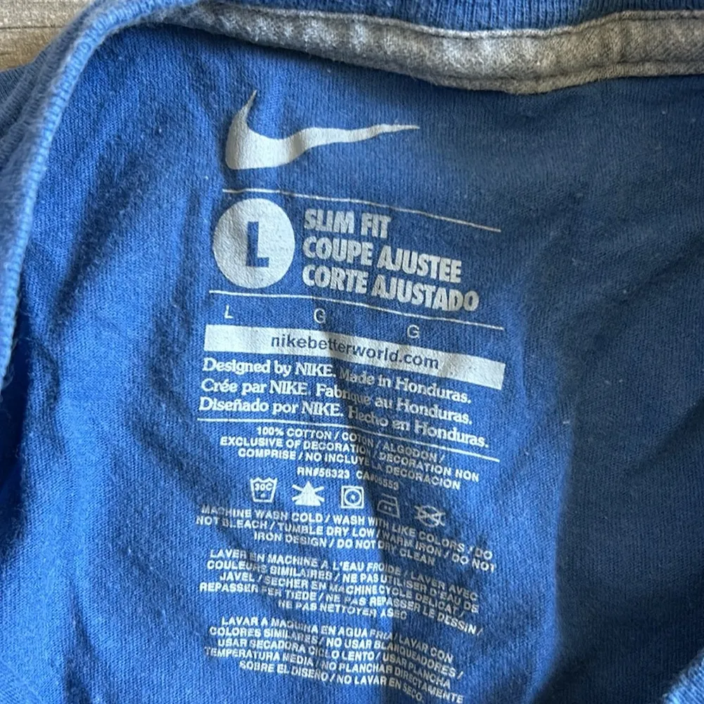 Nike slim fit Tshirt - Image 3