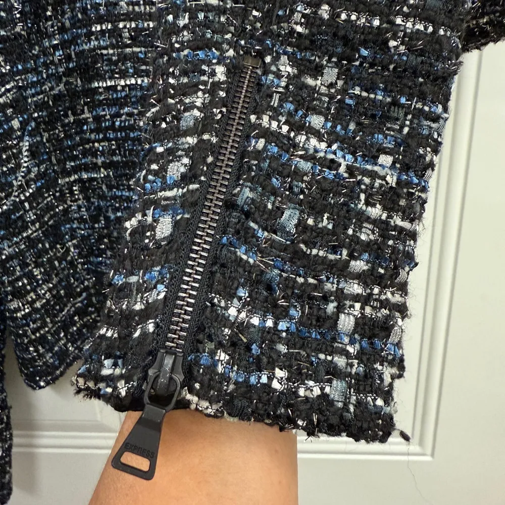 Express Black & Blue Blazer Tweed Moto Style sz Small nwt - Image 4