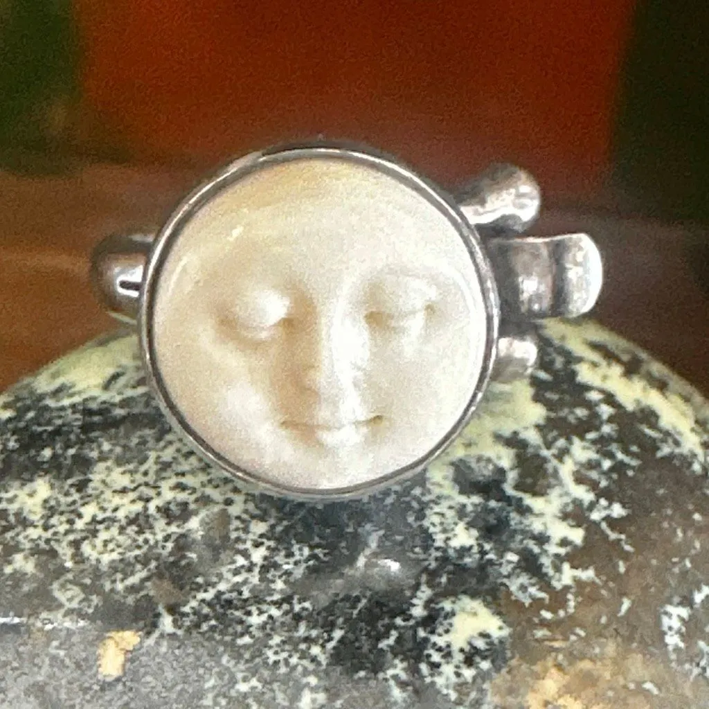 Sajen Sterling Silver Carved Moon Goddess Face Ring - Image 2