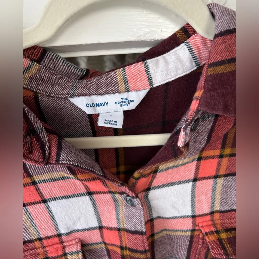 American Eagle Plaid Button-Up Shirt size L - Image 6