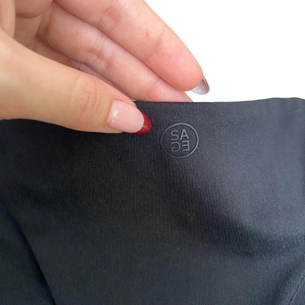 Sage Collective Zipper Front Racerback Sports Bra Black - Image 8