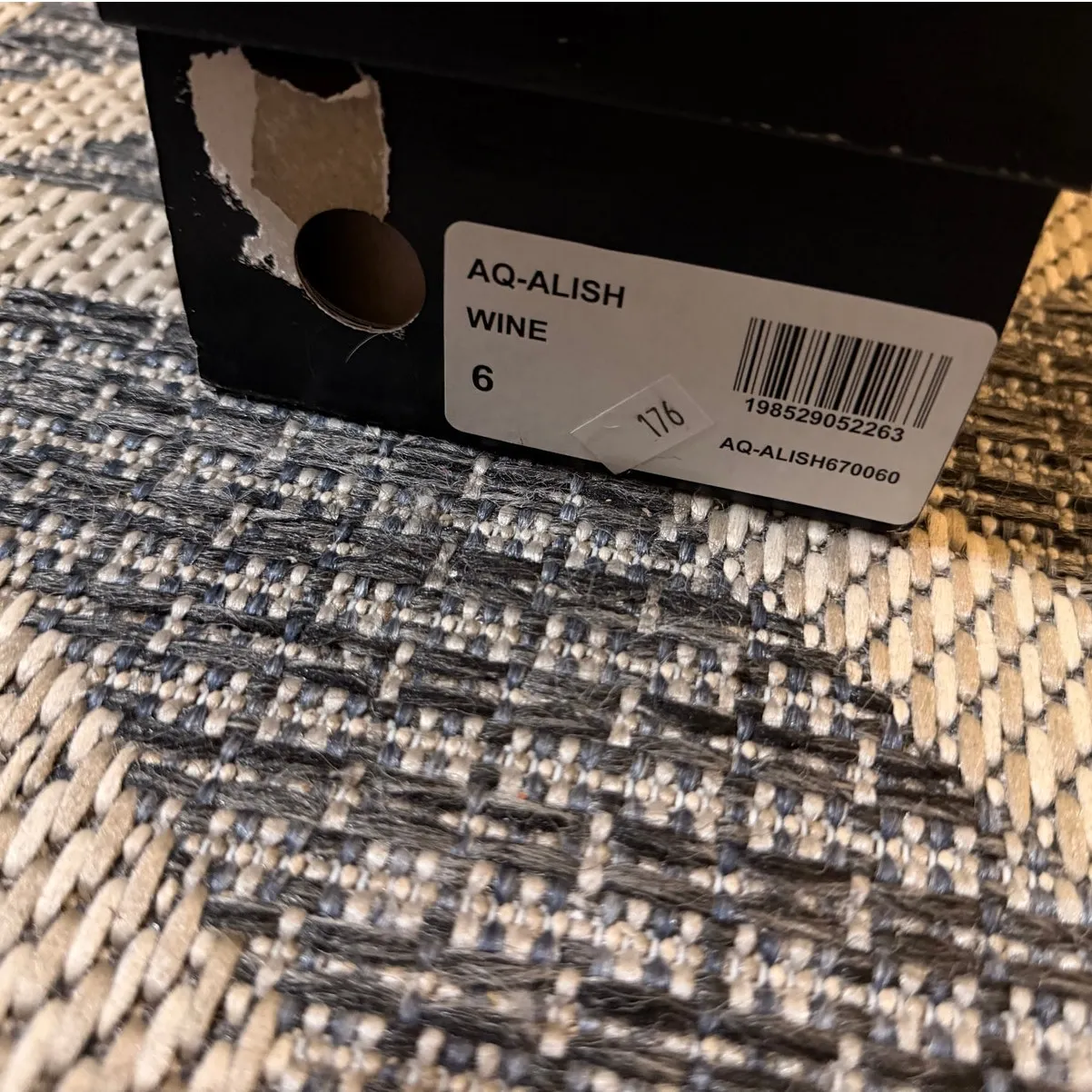 Aqua Alish Square Toe Ballet Flat Womens Size 6 - Image 10