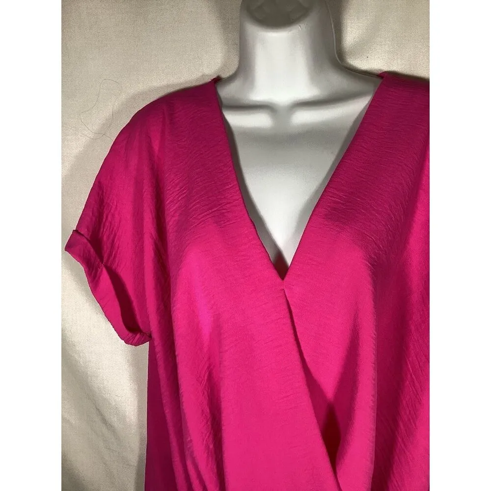 VINE & LOVE Hot Pink Wrap Short Sleeve V-Neck Top Vacation Work Size Small - Image 3