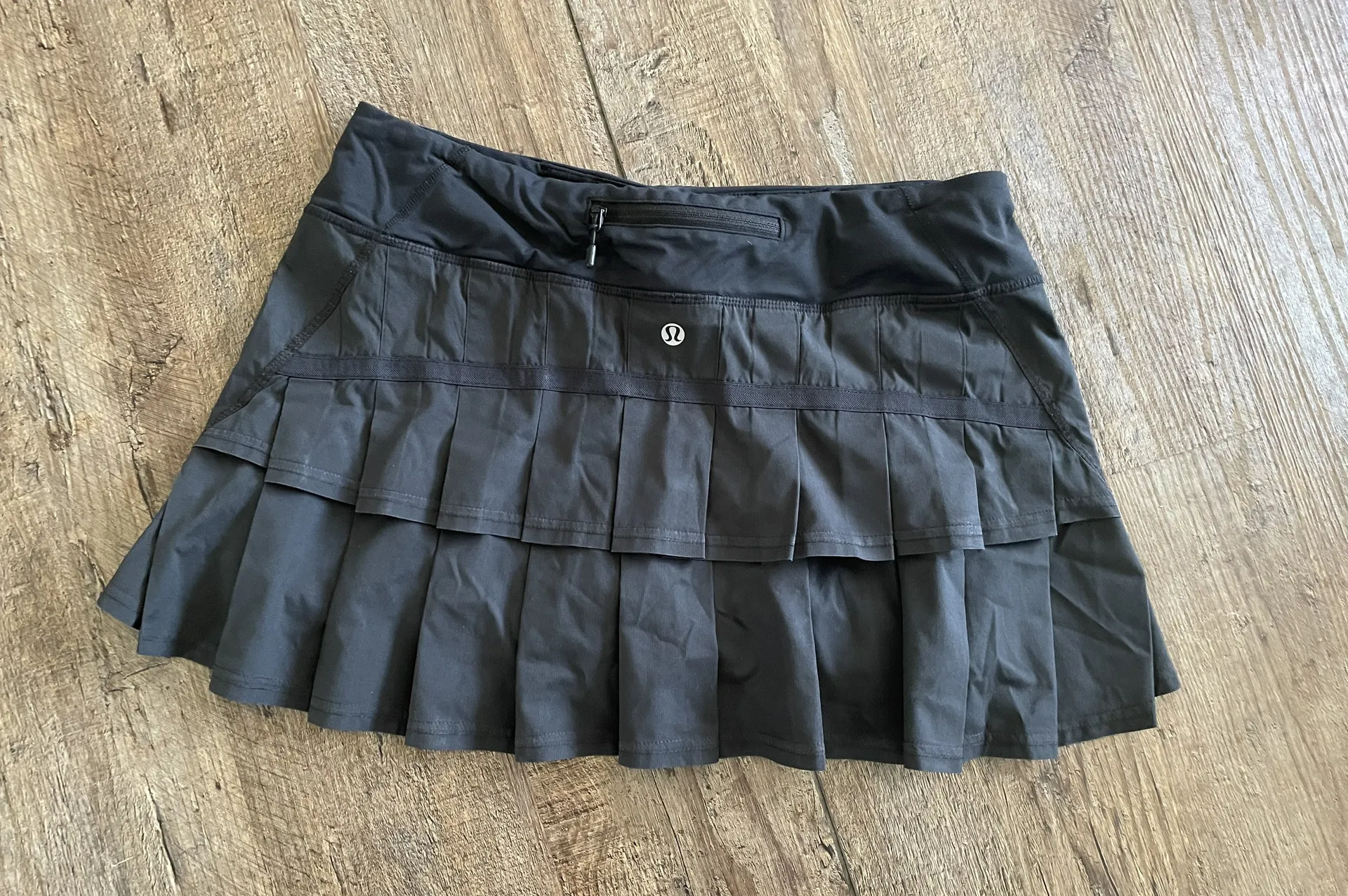 Lululemon Pace Setter Skirt Black - Image 2