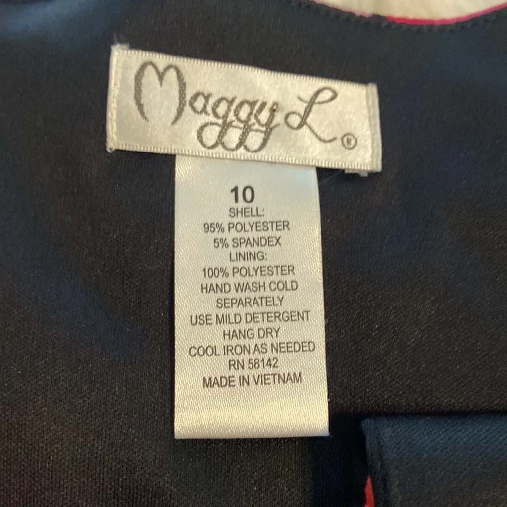 Maggy London Vibrant Floral Women's Dress size 10 brand new length 40 bust 32” - Image 7