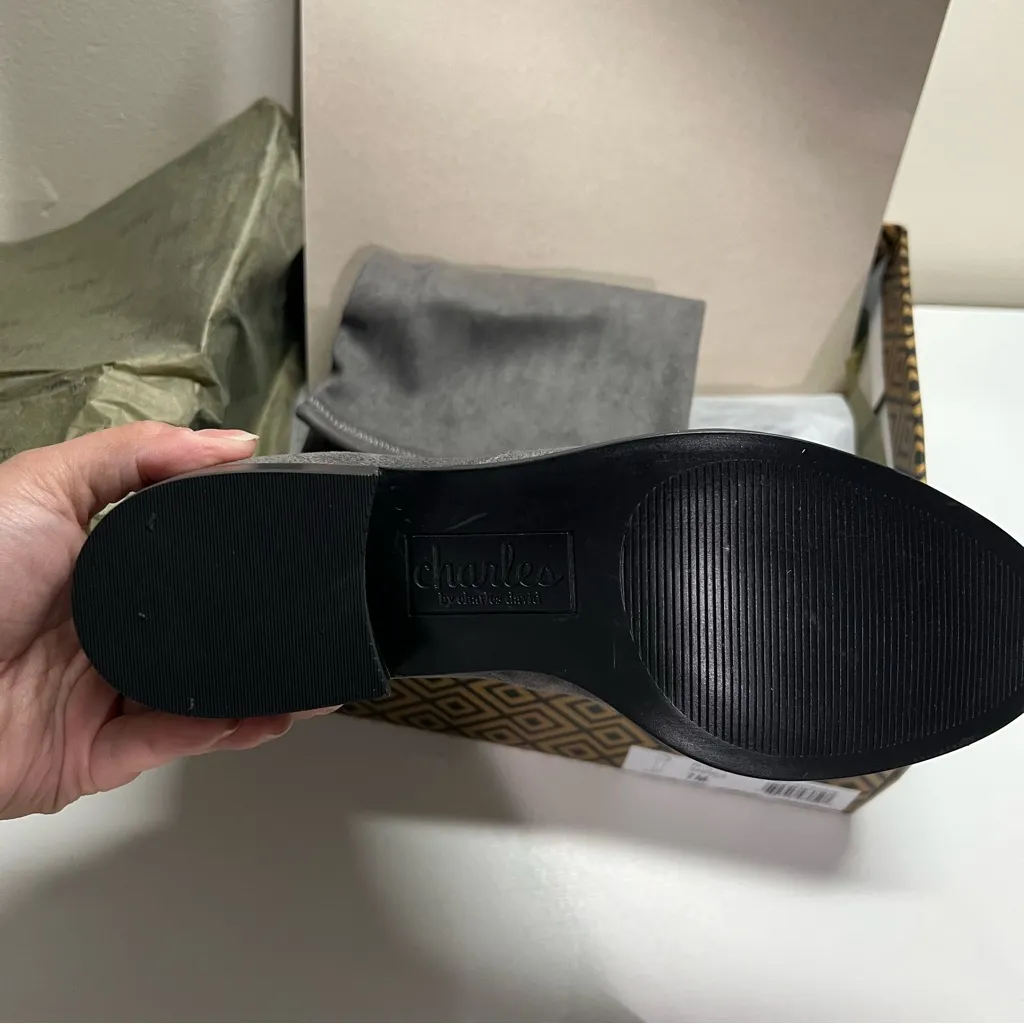 CHARLES BY CHARLES DAVID Gammon Over-The-Knee Suede Boot In Charcoal Size 7M - Image 9