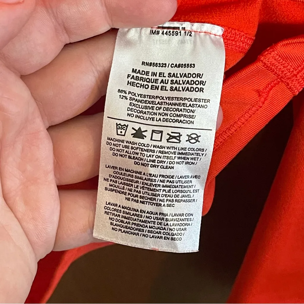 Nike Pro Dri-Fit Woman’s Long Sleeve Athletic Sportswear Shirt Size Large - Image 5