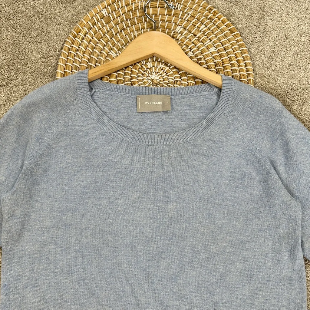 Everlane Women’s 100% Cashmere 3/4 Sleeve Raglan Sweater in Light Blue Heather S - Image 7