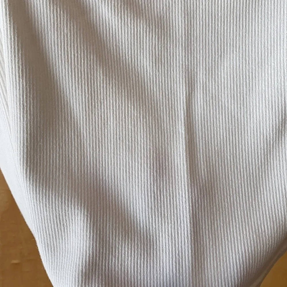 Amuse Society White Cropped Tank - Image 2