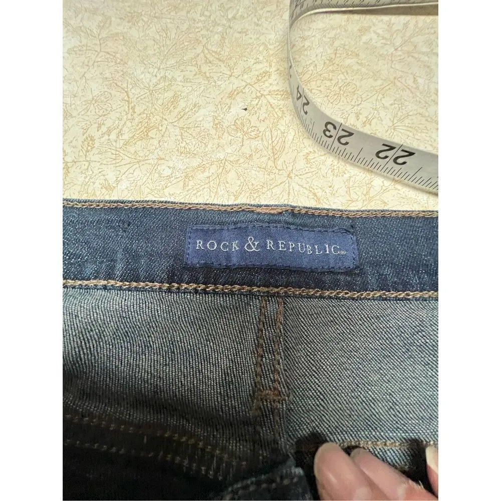 Rock & Republic Kristy  Roll Up Denim Shorts Sz 2 - Image 3