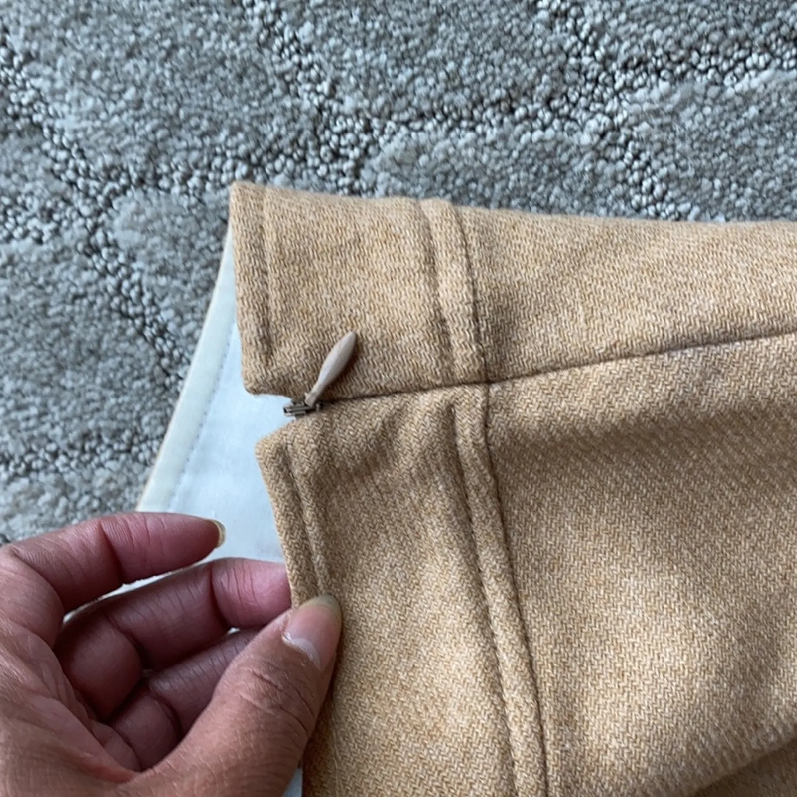 GAP vintage wool skirt academia back to school office work court fall size 1 - Image 4