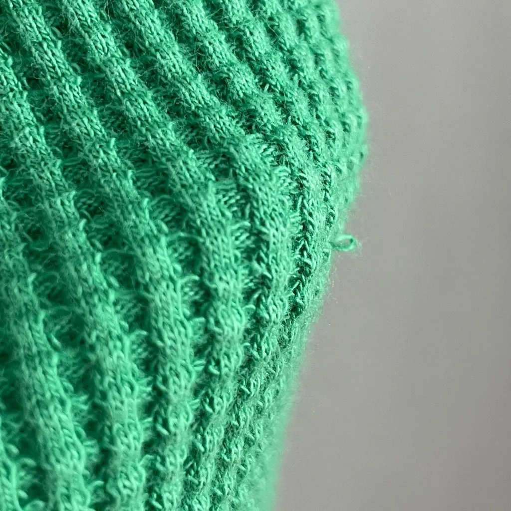 BDG Urban Outfitters Paula Waffle Racerback Tank Top Green Sleeveless Size Small - Image 4