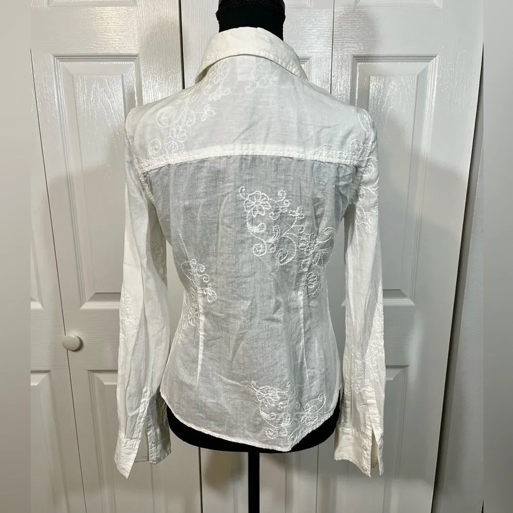 American Rag NWT  Embroidered Button Down Blouse - Image 3