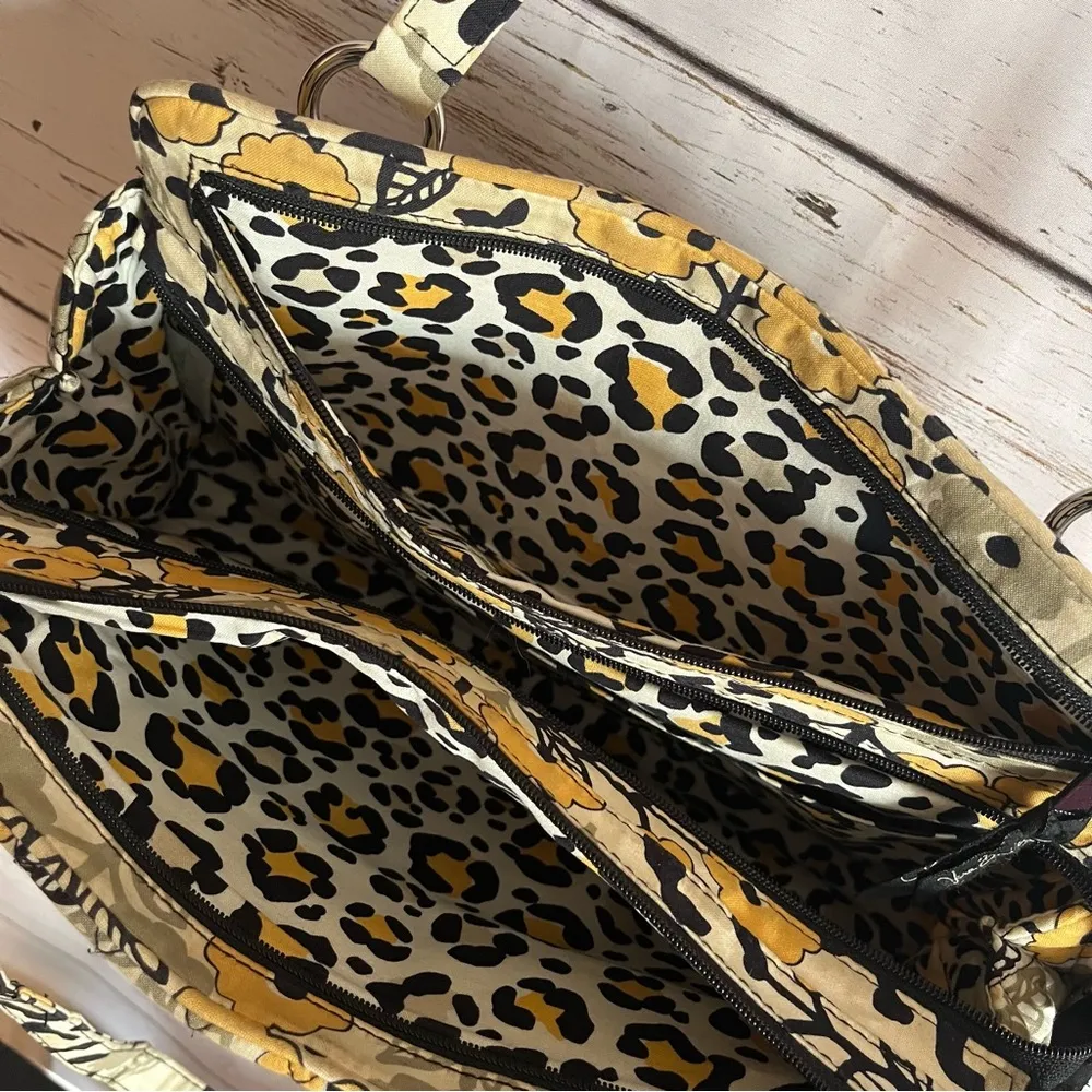 Vera Bradley Whitney bag - Image 9