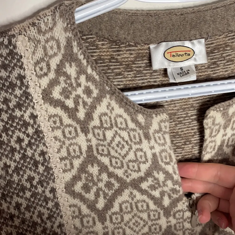 Talbots ethnic lambswool patterned sweater size M - Image 78