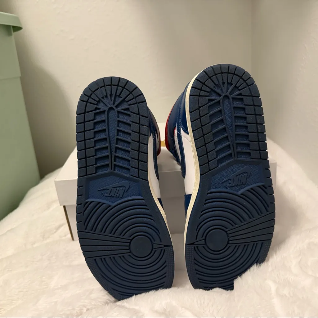 Nike Air Jordan 1 Mid French Blue Gym Red White BQ6472-146 Women’s Size 9 - Image 4