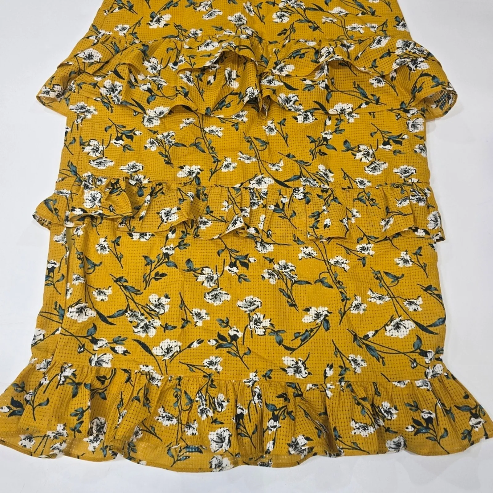 Tularosa Lily Dress in Yellow Dolly Floral Small - Image 4