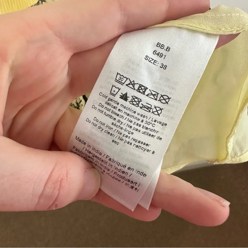 Ganni Pale Butter Yellow Floral Pleated Georgette Mini Dress Size Medium - Image 7