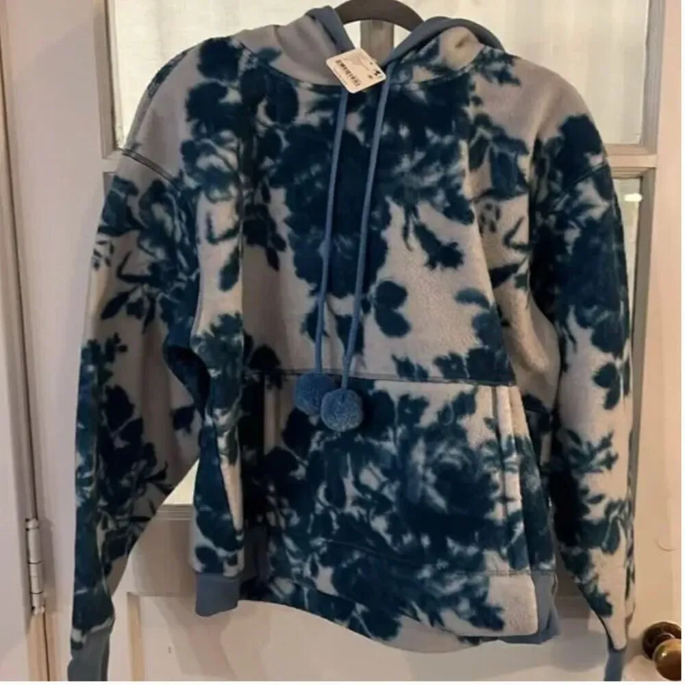 Free People NWT With Love Floral Print Fleece Sweatshirt Chambray Combo - S $130 - Image 5
