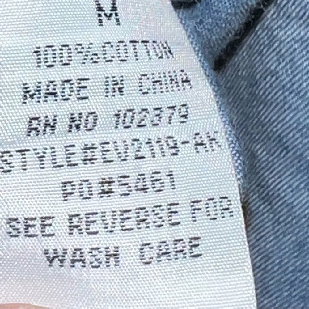 Chambray sleeveless snap front tank with pockets women’s size medium - Image 9