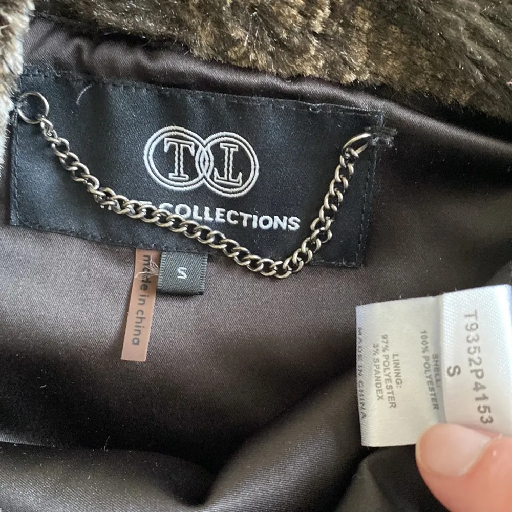 Tart Acrylic Faux Fur Vest - Image 6