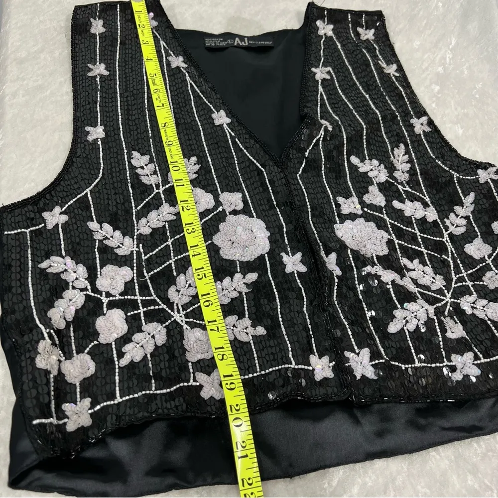 Silk blend Black Sequin large vest - Image 11