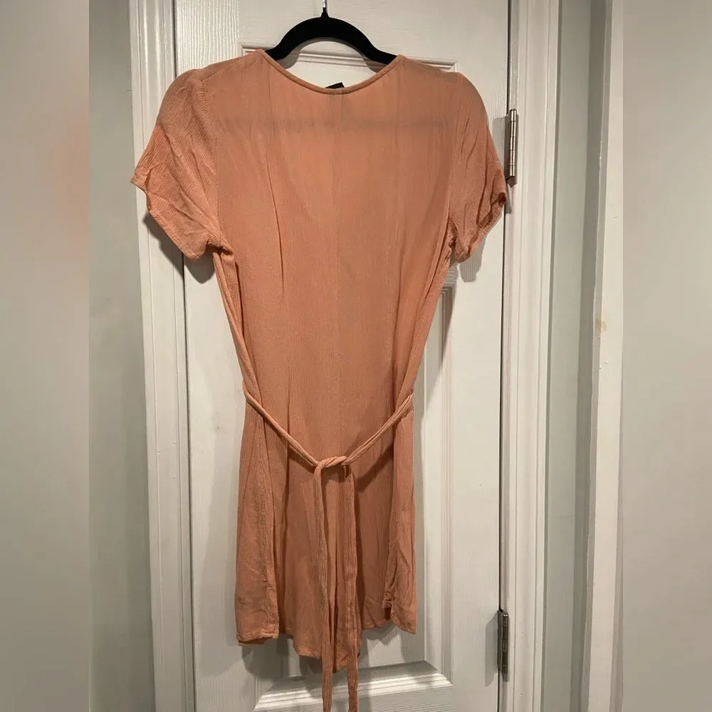 Wild Fable Dusty Pink Belted Short Sleeve Henley Romper Shorts One Piece Size M - Image 7